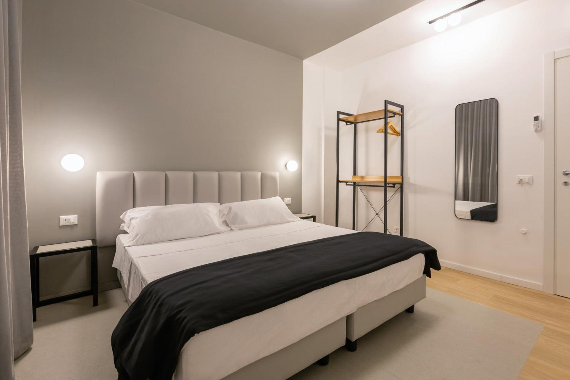 Luciano Queen'S Guest House Рим Екстер'єр фото