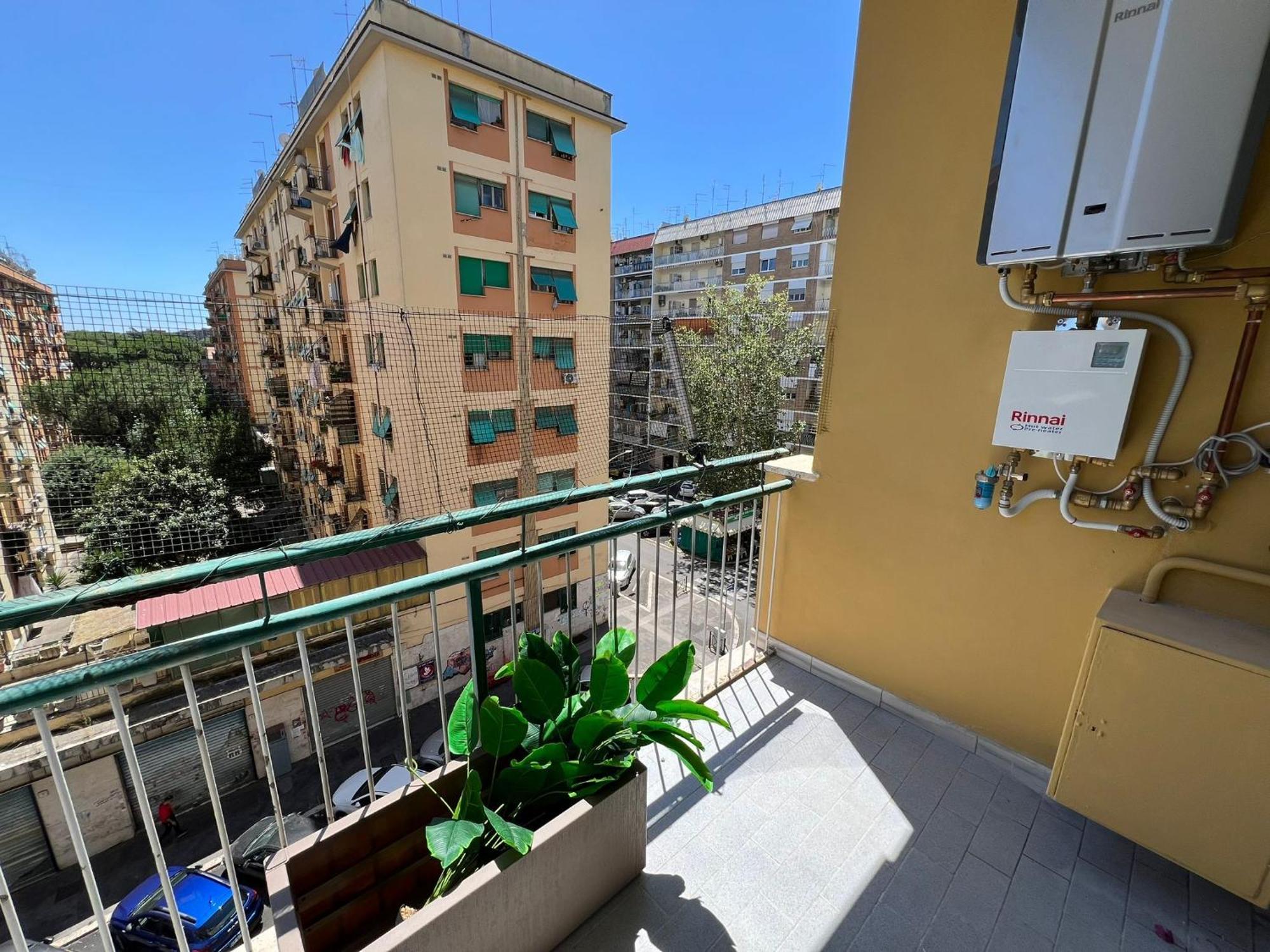 Luciano Queen'S Guest House Рим Екстер'єр фото