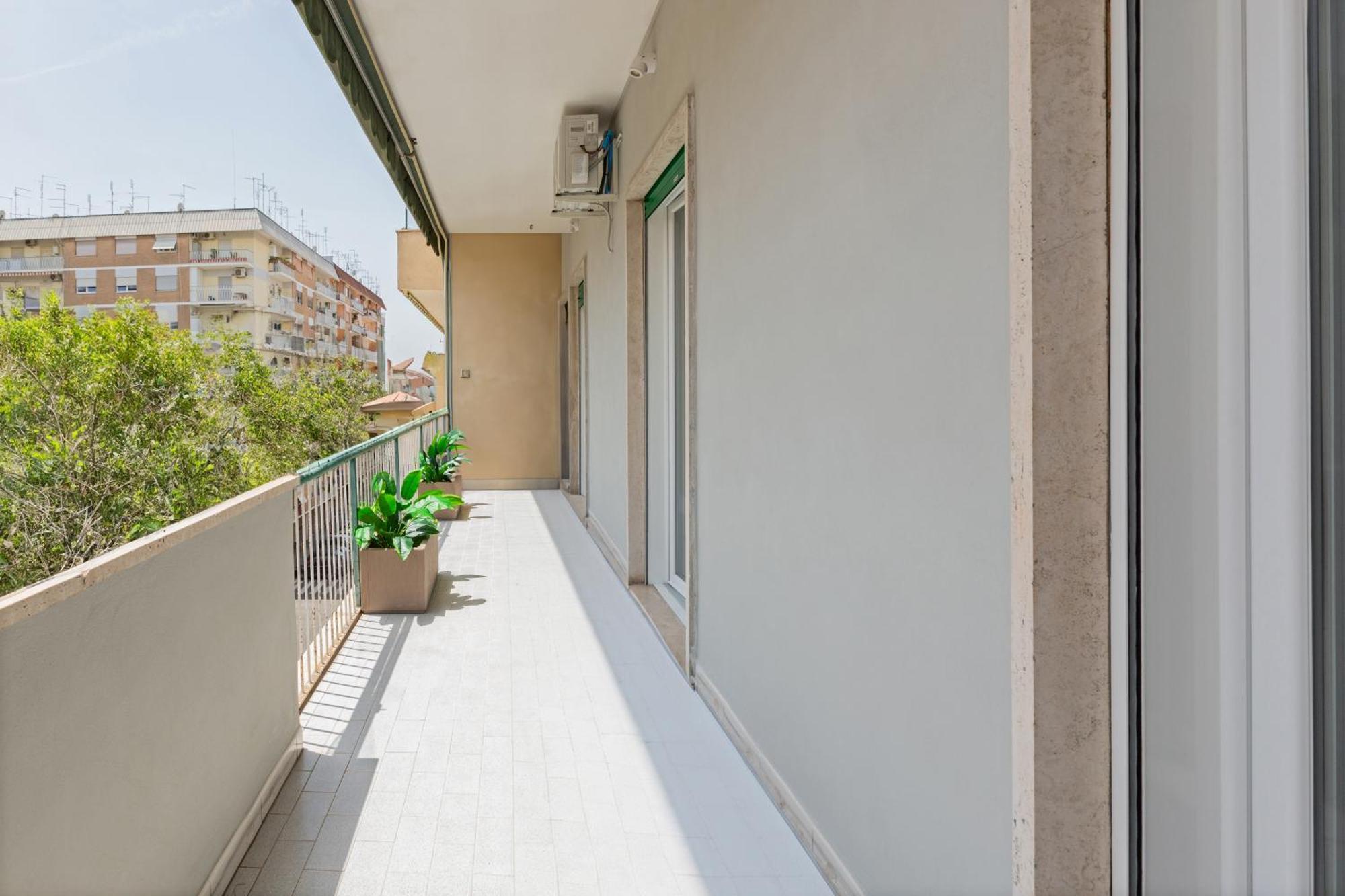 Luciano Queen'S Guest House Рим Екстер'єр фото