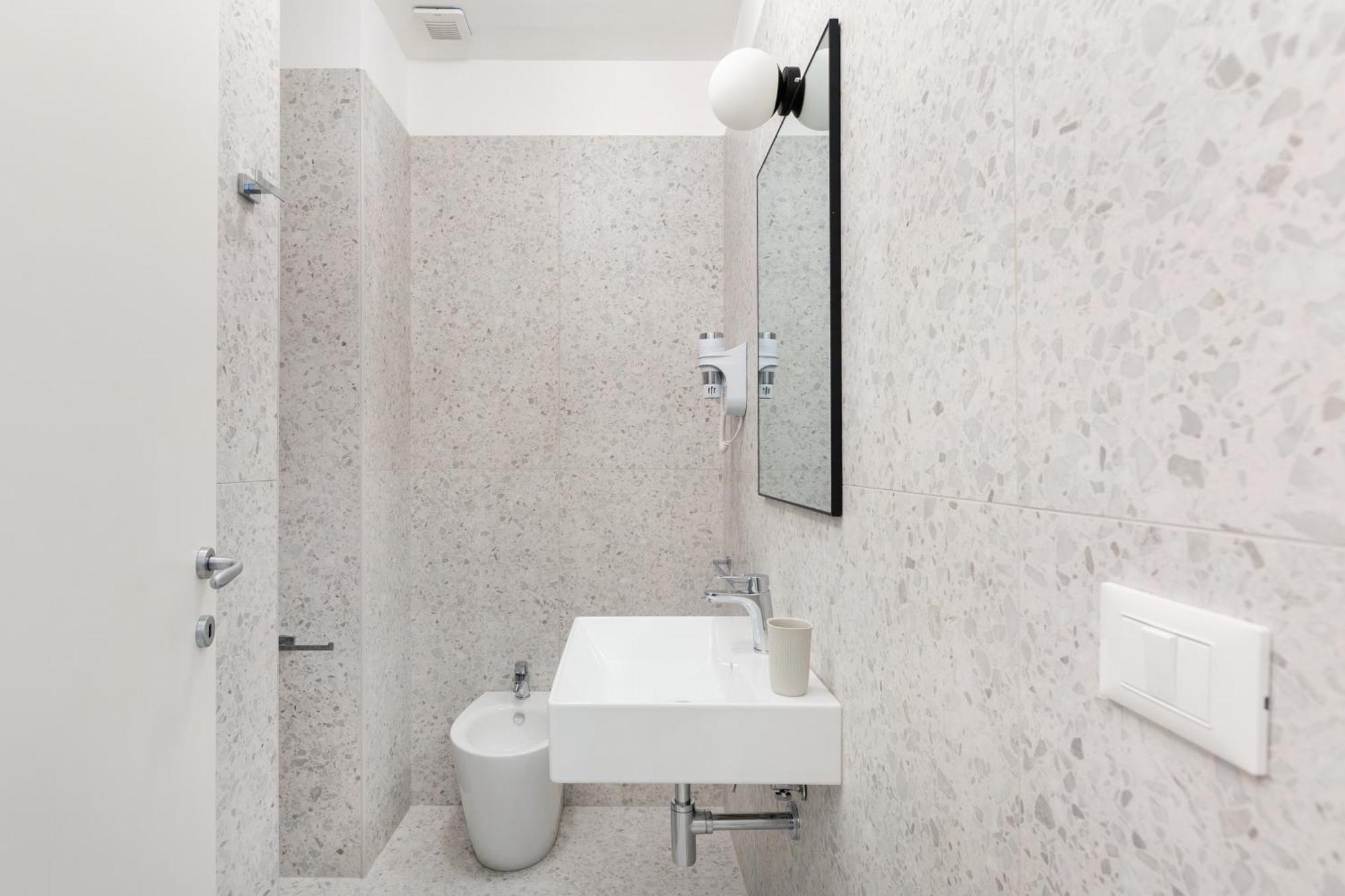 Luciano Queen'S Guest House Рим Екстер'єр фото